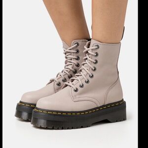 Dr. Martens Jadon III Platform Combat Boots